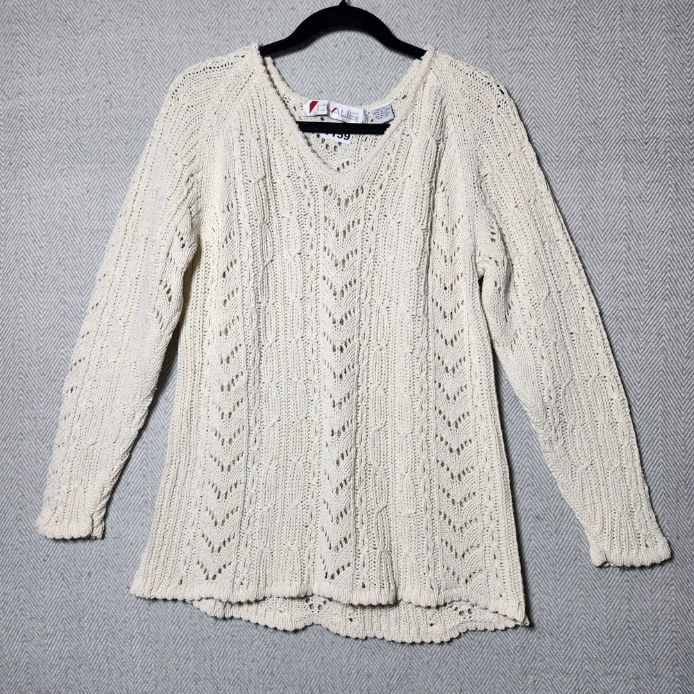 Vintage Claus Womens M Silk Cable Knit V-Neck Cream Sweater - Picture 1 of 7